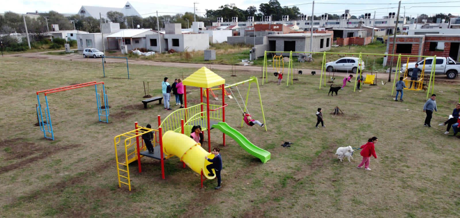Inauguraron una nueva plaza en el sector este - MUNICIPALIDAD DE ...