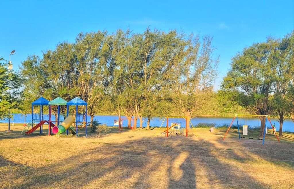 Laguna Municipal - MUNICIPALIDAD DE ALEJANDRO ROCA